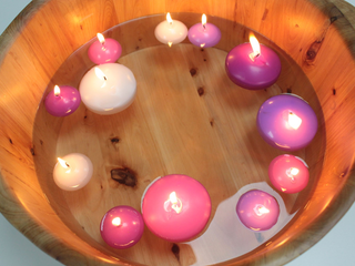 Large Floating Candle - Lavender - Giant Lobelia