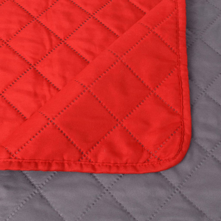 vidaXL Double-sided Quilted Bedspread Red and Grey 230x260 cm - Giant Lobelia