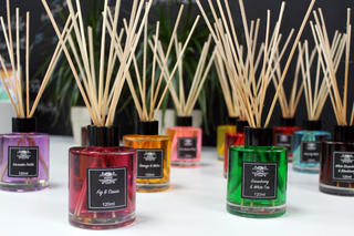 120ml Reed Diffuser -  Heavenly Musk - Giant Lobelia